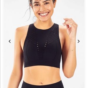 NWT-Fabletics Darda Sculptknit Bra